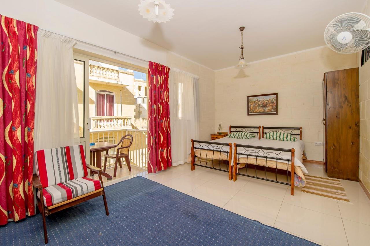 Lantern Apartments Marsalforn Kültér fotó